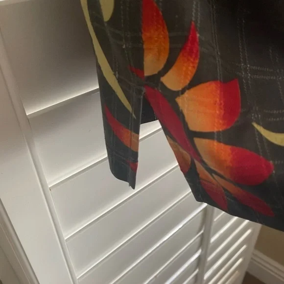 Tommy Bahama Silk Shirt XL Hawaiian shirt​​​​​​​​​ - Picture 5 of 5